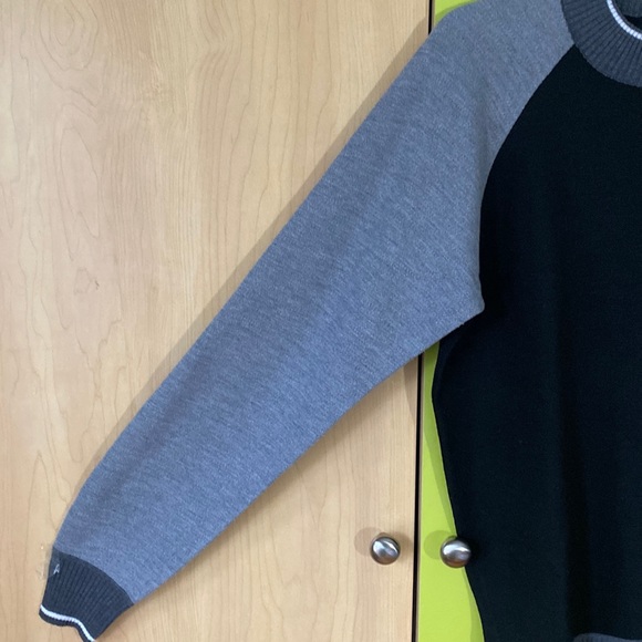 Men's 1/4 Zip Sweater - Picture 4 of 9